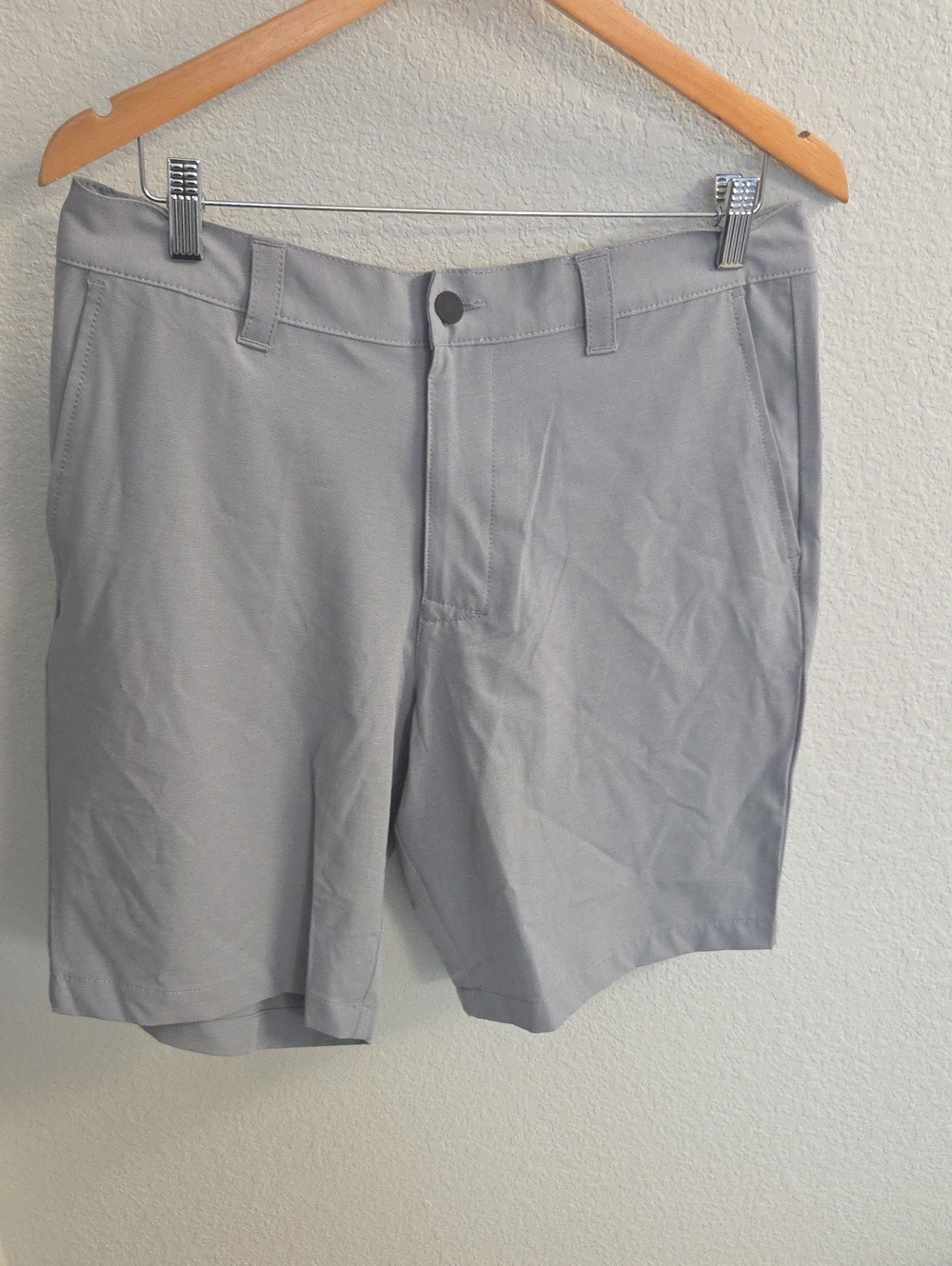 Banana Republic Light Gray Flat-Front Men's Shorts